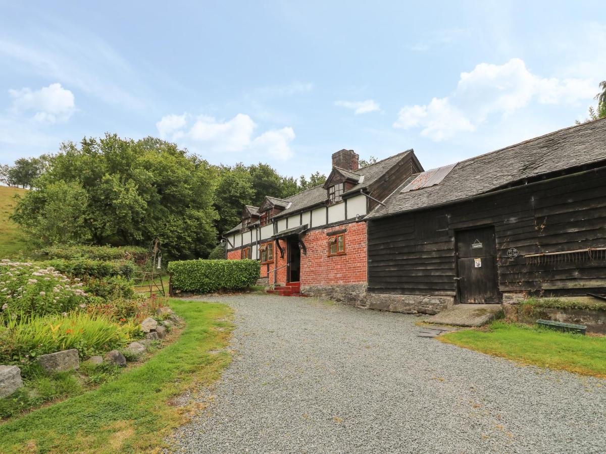 Caerau Farm House Llanidloes Bagian luar foto