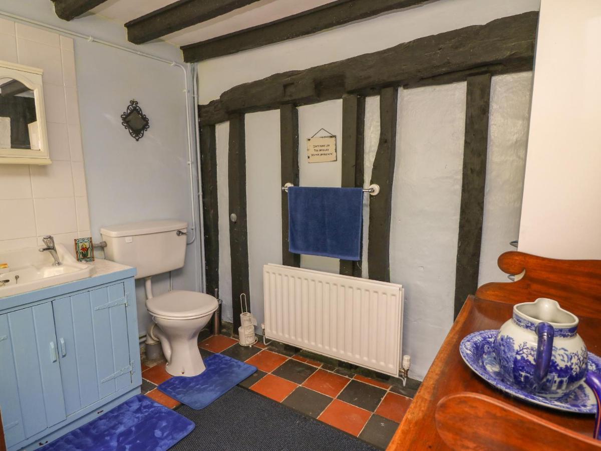 Caerau Farm House Llanidloes Bagian luar foto